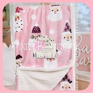 💗🎅🏻{Magic Winter} Pink Christmas {Santa} Printed Luxe Sherpa Throw Blanket!